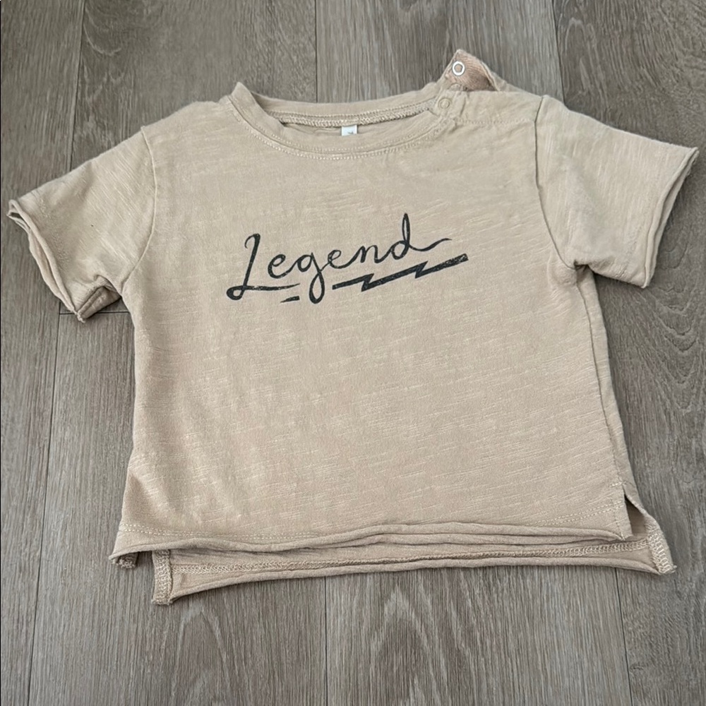 Rylee & Cru Legend Graphic Tee in Tan 6-12 months Snap closure